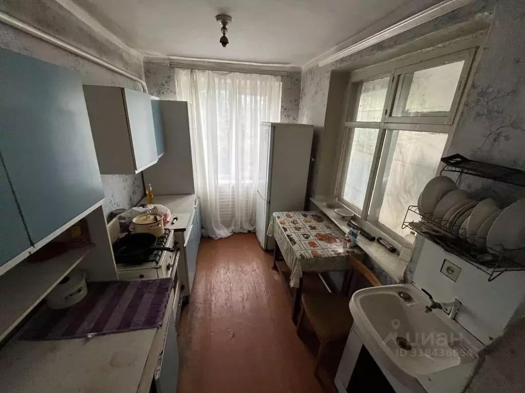 Дом в Краснодарский край, Кавказская ст-ца ул. Набережная, 50 (42 м) - Фото 1