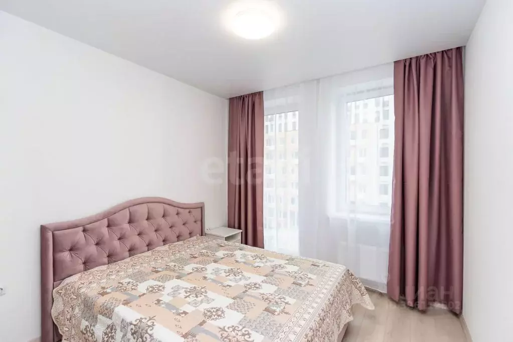 1-к кв. Тюменская область, Тюмень ул. Андрея Кореневского, 11 (37.0 м) - Фото 1