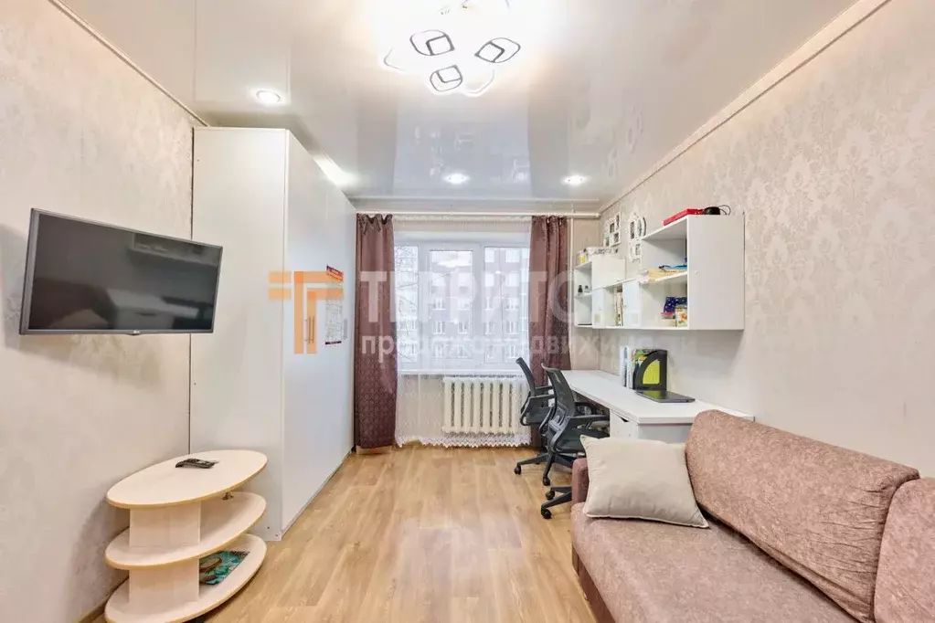 2-к кв. Пермский край, Пермь Вагонная ул., 15 (44.4 м) - Фото 2