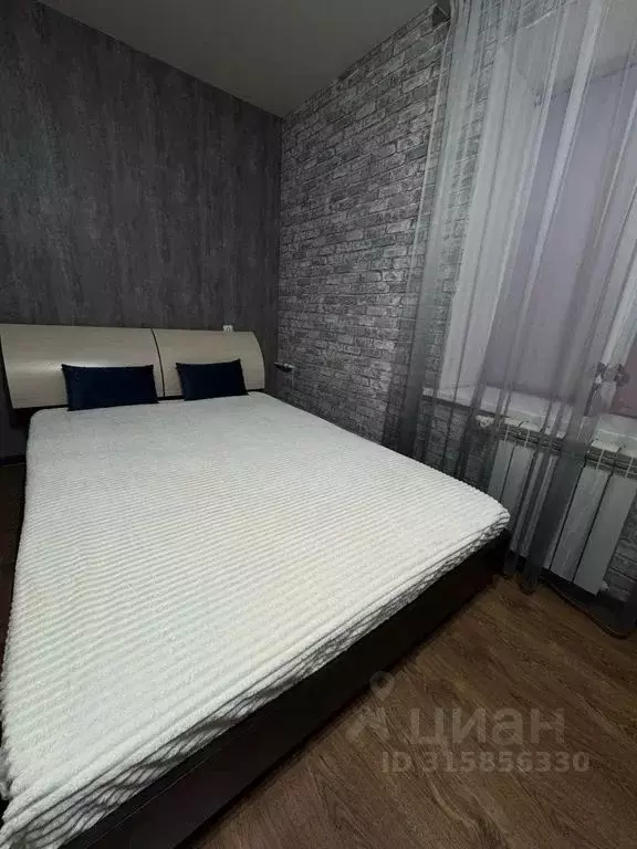 1-к кв. Волгоградская область, Волжский ул. Энгельса, 11 (29.0 м) - Фото 0