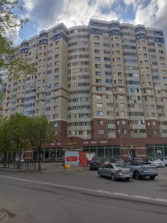 Продаётся 2-к квартира, 76 м - Фото 0