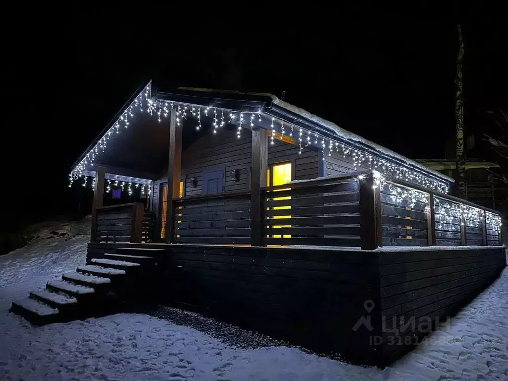Дом в Карелия, Лахденпохский муниципальный округ, пос. Раухала ул. ... - Фото 1