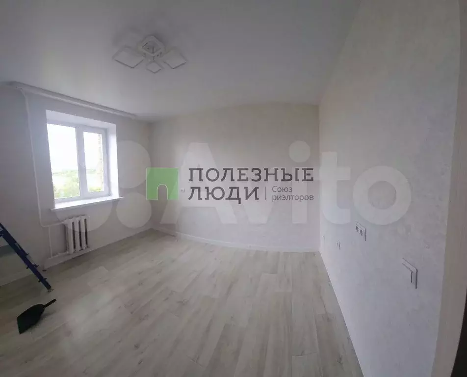 Комната 10,5 м в 4-к., 8/9 эт. - Фото 1