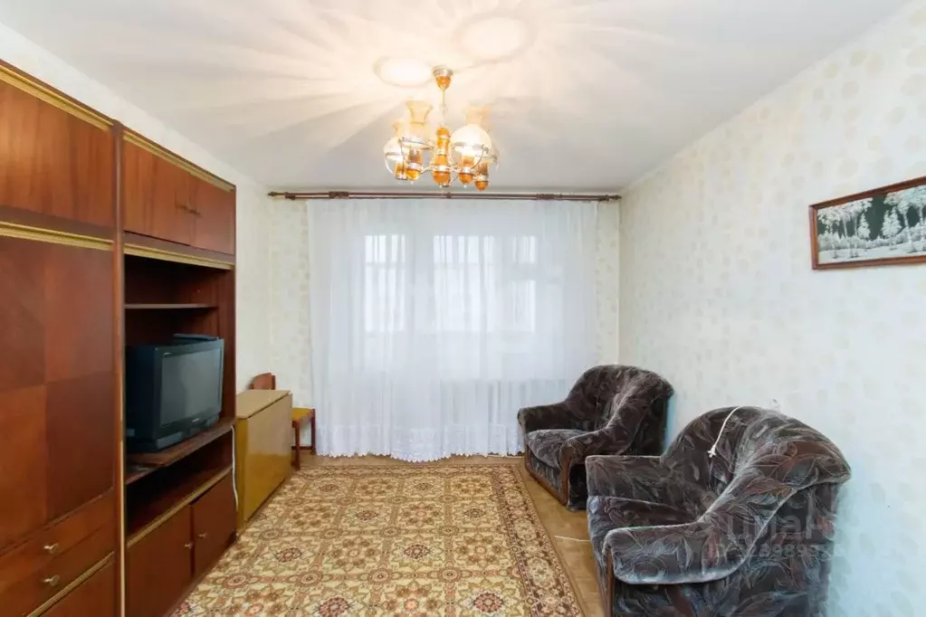 1-к кв. Тюменская область, Тюмень Восточный мкр, ул. Моторостроителей, ... - Фото 1