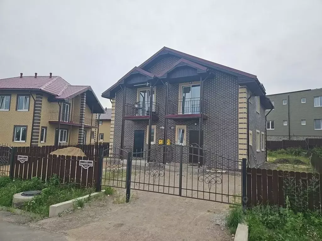 Таунхаус в Ленинградская область, Всеволожский район, Агалатовское ... - Фото 1