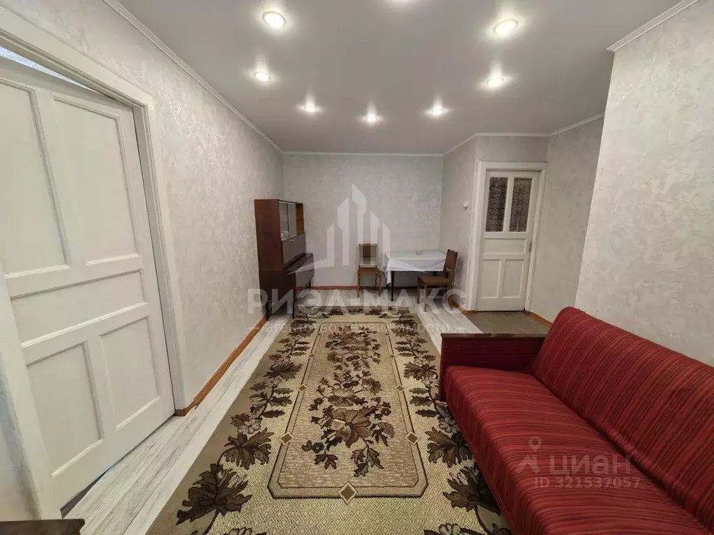 2-к кв. Брянская область, Брянск ул. Котовского, 2А (40.1 м) - Фото 2