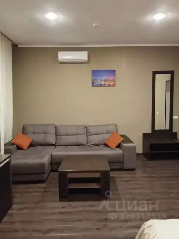 Комната Курская область, Льгов Советская ул., 2 - Фото 2