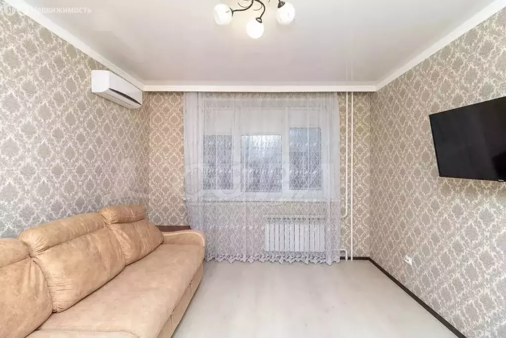 1-комнатная квартира: Тюмень, улица Газовиков, 51 (32.8 м) - Фото 1