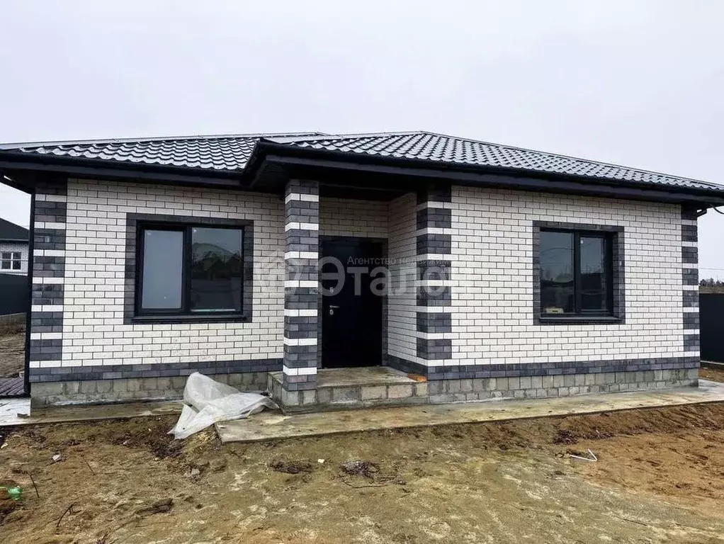 Дом в Волгоградская область, Городище рп Сосновая ул., 79 (120 м) - Фото 1