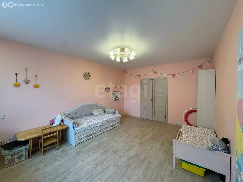 3-комнатная квартира: Челябинск, улица Братьев Кашириных, 78А (91.4 м) - Фото 2