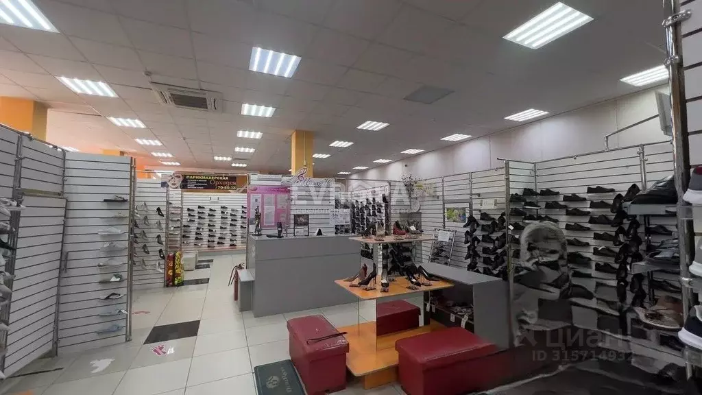 Торговая площадь в Ульяновская область, Ульяновск просп. Гая, 65Г (159 ... - Фото 1