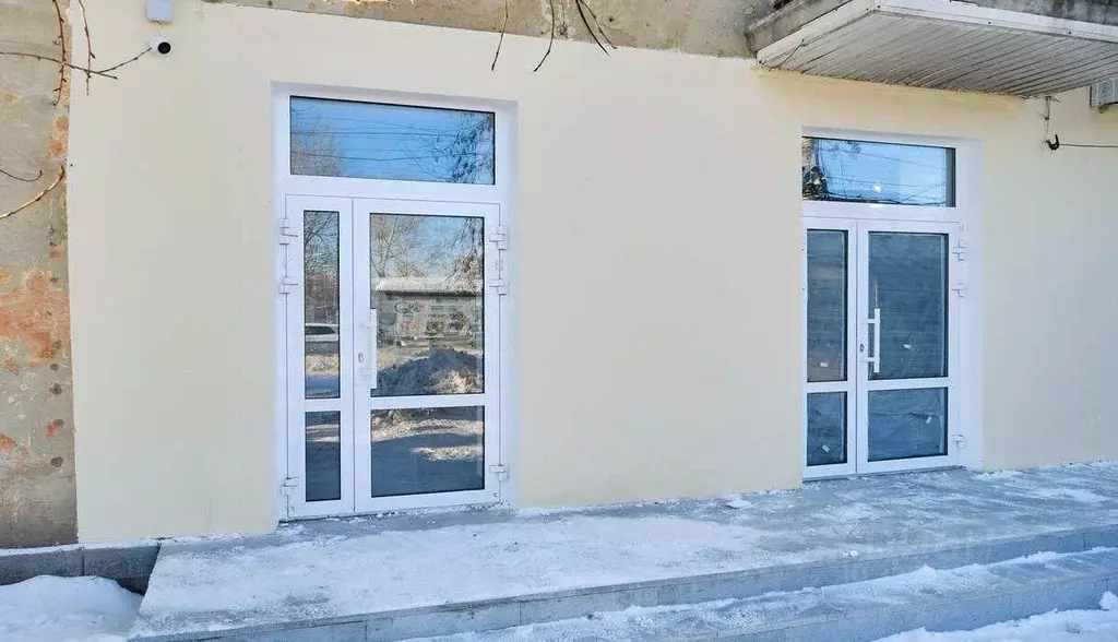 Торговая площадь в Свердловская область, Екатеринбург ул. Титова, 60 ... - Фото 2