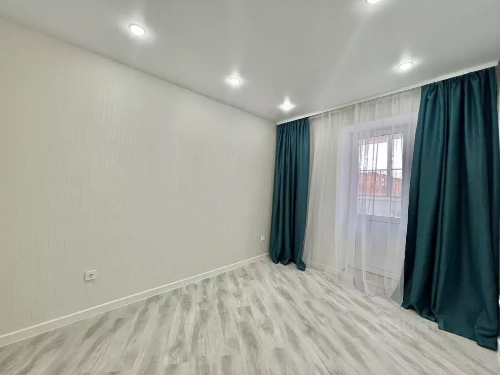 2-к кв. Калужская область, Калуга ул. Генерала Попова, 2 (72.9 м) - Фото 2