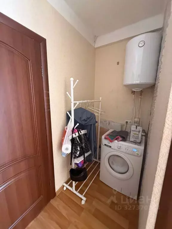 1-к кв. Севастополь просп. Октябрьской Революции, 89 (30.0 м) - Фото 2