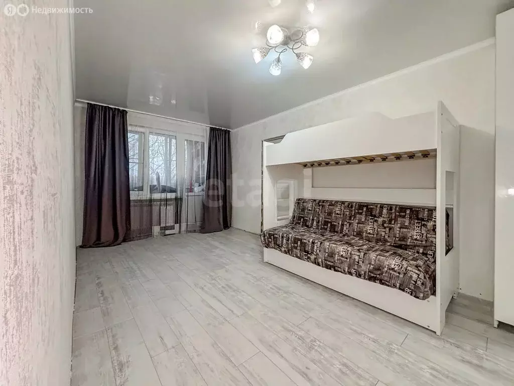 3-комнатная квартира: Псков, исторический район Запсковье, улица Олега ... - Фото 2