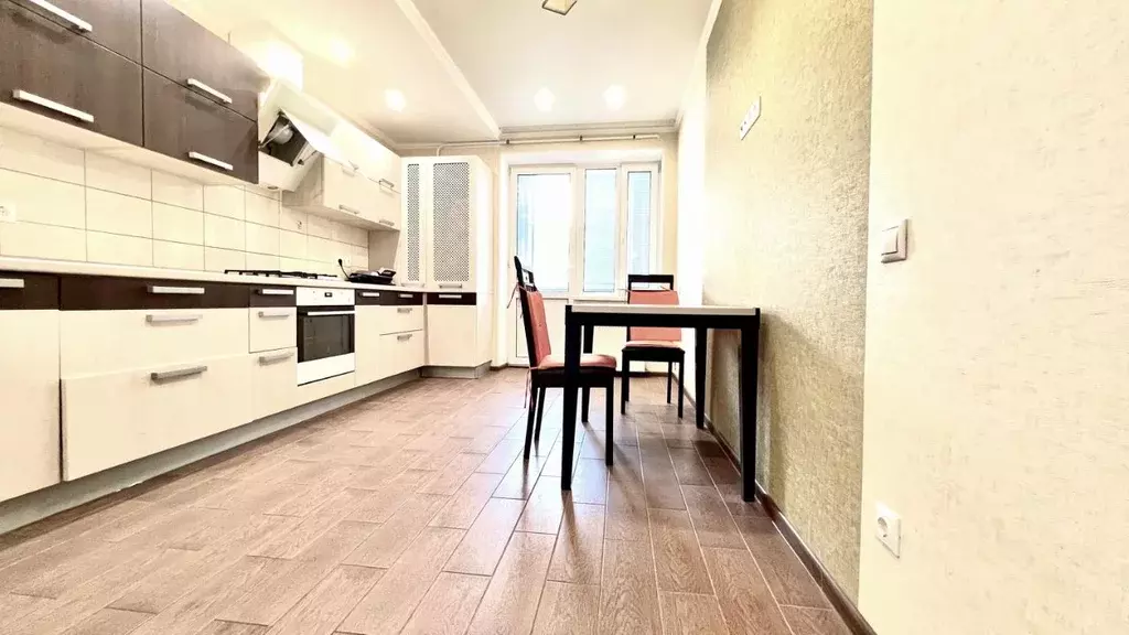 2-к кв. Ставропольский край, Ставрополь ул. Ленина, 202 (91.2 м) - Фото 1