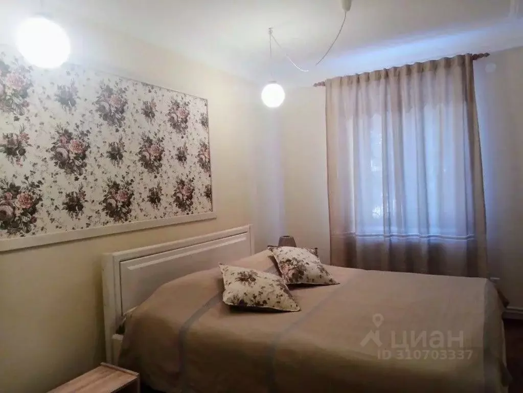 2-к кв. Псковская область, Псков ул. Гоголя, 46 (44.0 м) - Фото 0