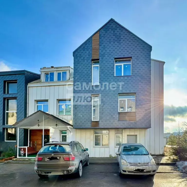 Таунхаус в Москва ул. Братьев Гримм, 14с1 (211 м) - Фото 1