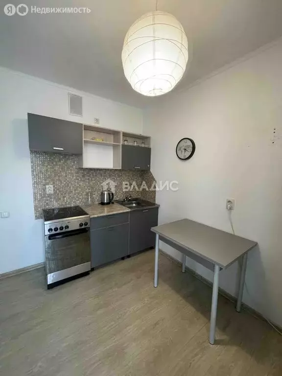 Квартира-студия: Тобольск, 15-й микрорайон, 36 (28 м) - Фото 0