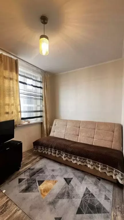 Комната Ямало-Ненецкий АО, Новый Уренгой Ленинградский просп., 15В ... - Фото 1