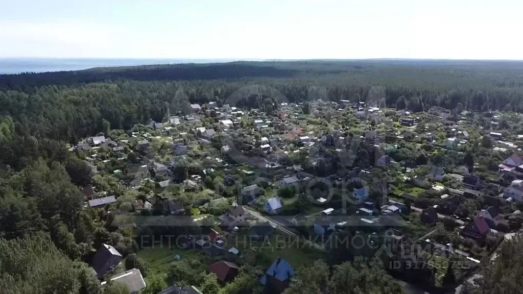 Дом в Ленинградская область, Приозерское городское поселение, Заречный ... - Фото 1