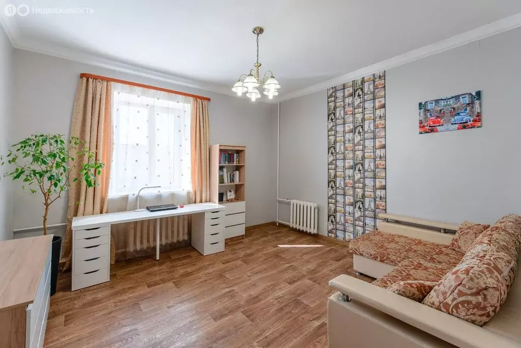 2-комнатная квартира: Томск, улица Белинского, 32А (63 м) - Фото 0
