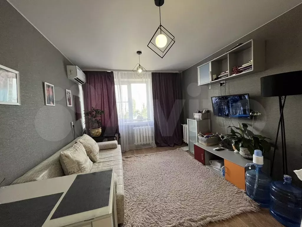 Комната 17,3 м в 4-к., 4/9 эт. - Фото 1