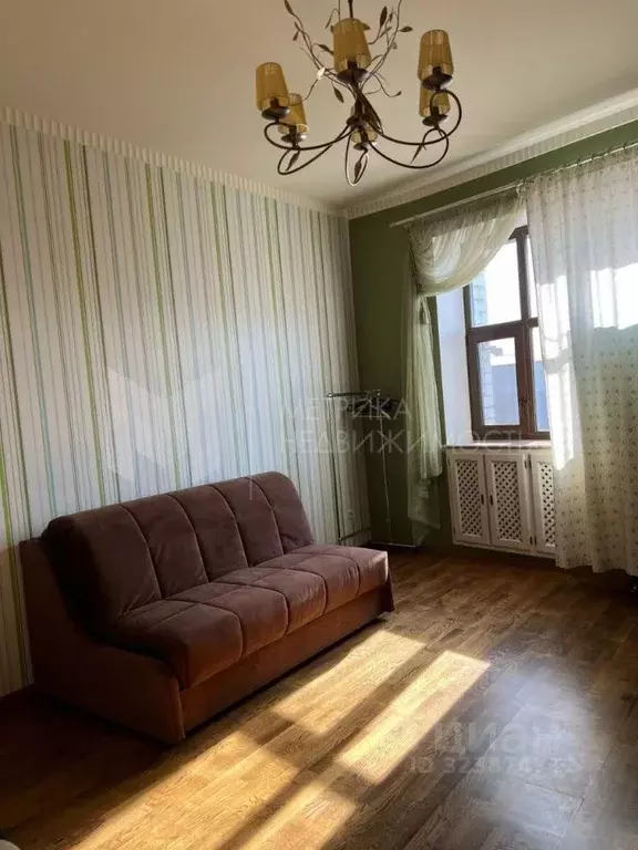 6-к кв. Тюменская область, Тюмень ул. Пржевальского, 35 (256.1 м) - Фото 1