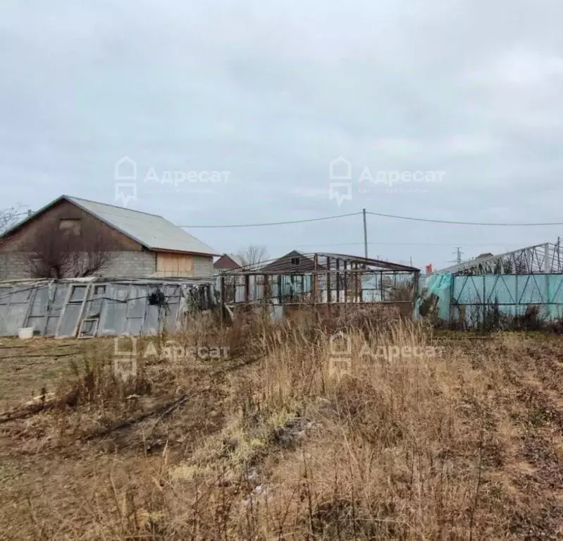 Дом в Волгоградская область, Волжский Погромное кв-л, ул. Песчаная (90 ... - Фото 1