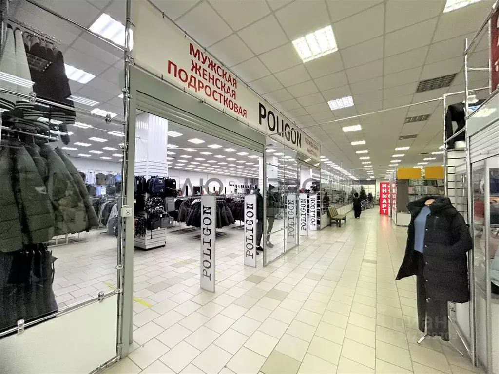 Торговая площадь в Саратовская область, Балаково ул. Комарова, 135/13 ... - Фото 2