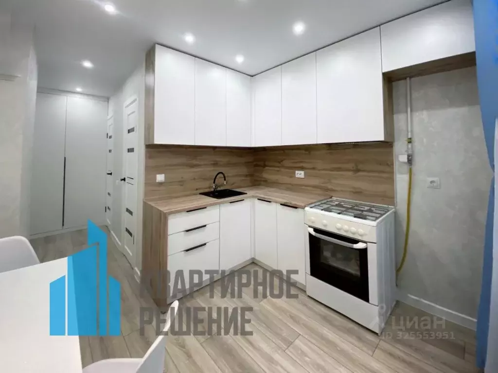 2-к кв. Омская область, Омск ул. Конева, 26 (52.9 м) - Фото 2