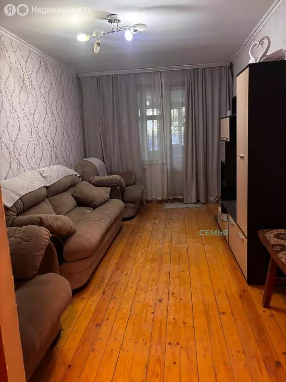 3-комнатная квартира: Владикавказ, улица Генерала Дзусова, 34к2 (85 м) - Фото 1