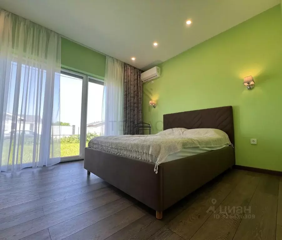 Дом в Ленинградская область, Ломоносовский район, Виллозское городское ... - Фото 1