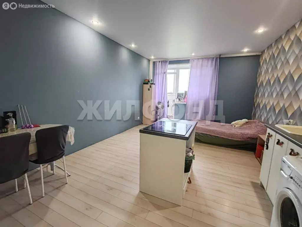 Квартира-студия: Абакан, улица Комарова, 9Б (30.5 м) - Фото 1