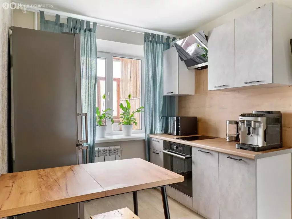 2-комнатная квартира: Казань, улица Кулахметова, 22 (65 м) - Фото 0