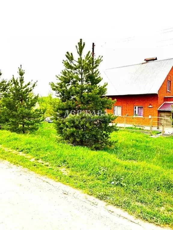 Дом в Белгородская область, Старооскольский городской округ, с. ... - Фото 1
