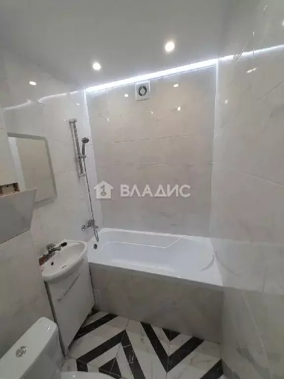Продается 1-комнатная квартира - Фото 1