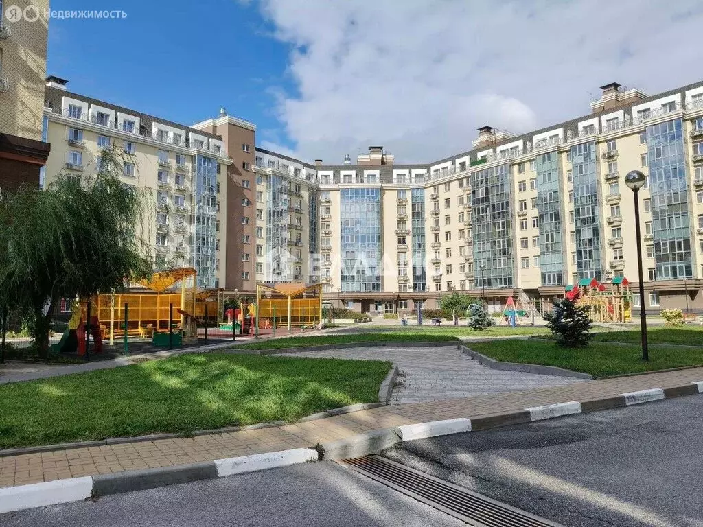 1-комнатная квартира: Белгород, Харьковская улица, 3 (51.6 м) - Фото 1
