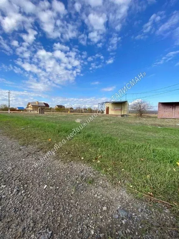 Участок в Ростовская область, Неклиновский район, с. Николаевка ул. ... - Фото 1