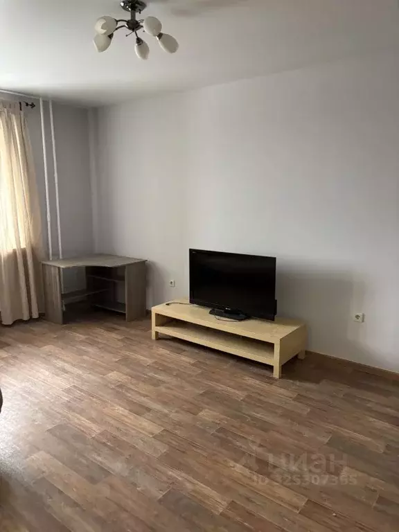 2-к кв. Татарстан, Казань Ягодинская ул., 25 (70.1 м) - Фото 0
