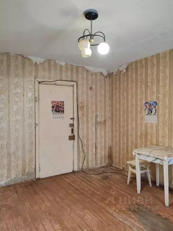 Комната Орловская область, Мценск ул. Катукова, 4/2 (13.4 м) - Фото 1