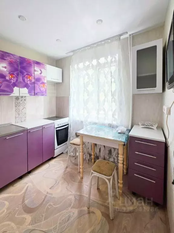 2-к кв. Приморский край, Находка Омская ул., 8 (43.7 м) - Фото 1