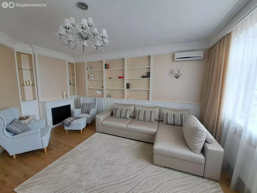 4-комнатная квартира: Краснодар, Кубанская улица, 45к2 (123 м) - Фото 0