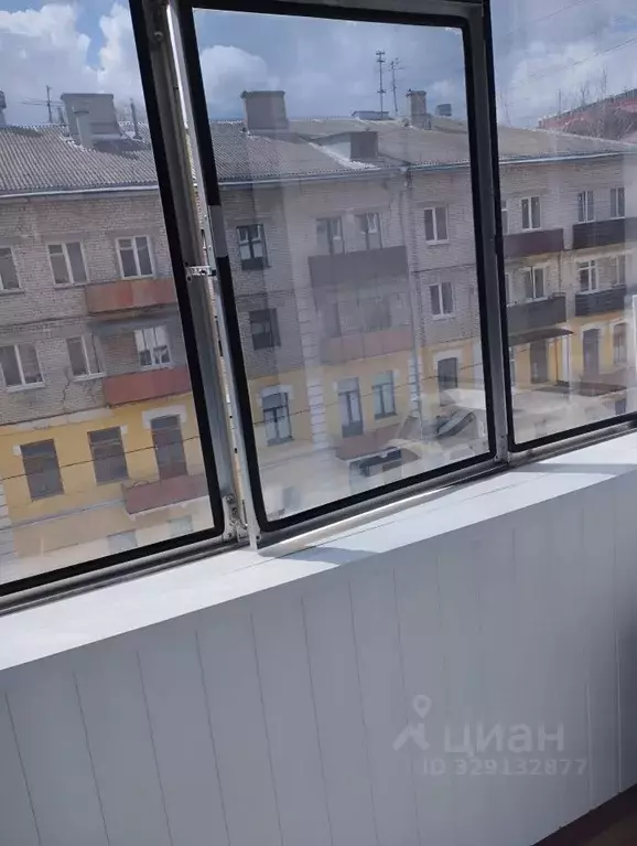 2-к кв. Брянская область, Брянск бул. Гагарина, 22 (39.5 м) - Фото 2