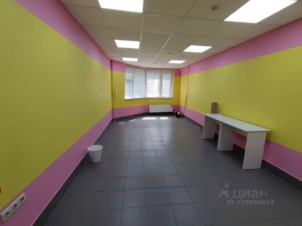 Офис в Московская область, Химки ул. Панфилова, 1 (25 м) - Фото 2