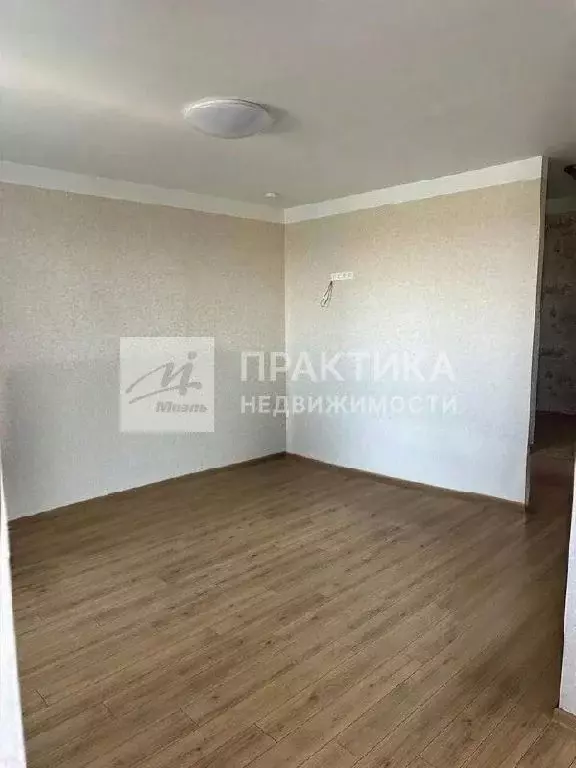 Продается 3-комнатная квартира - Фото 2