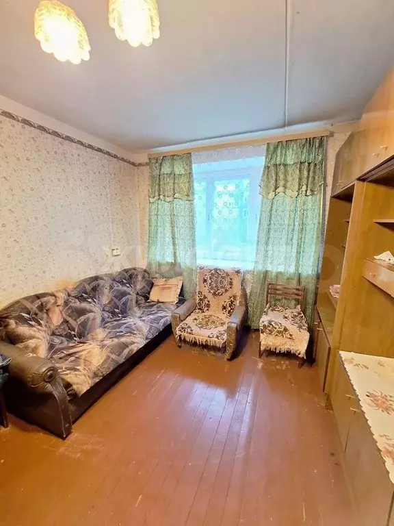 Комната 14 м в 1-к., 2/5 эт. - Фото 0