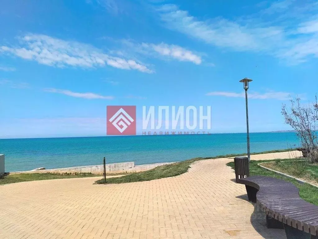 Дом в Крым, Бахчисарайский район, с. Угловое ул. Ленина, 91 (96 м) - Фото 2