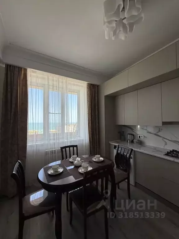 2-к кв. Дагестан, Каспийск ул. Ленина, 54 (90.0 м) - Фото 1