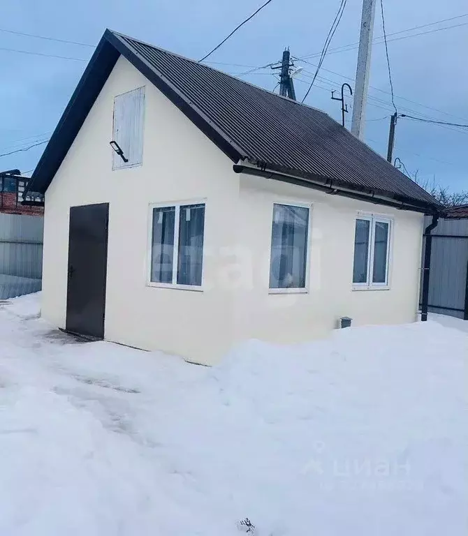 Дом в Курская область, Курск М-2 Крым, 522-й км (15 м) - Фото 1